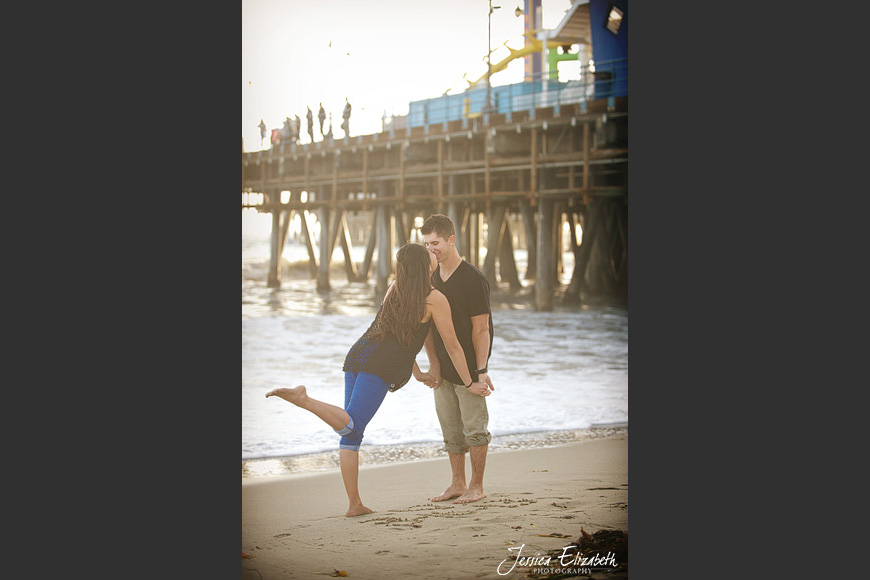 Jessica Elizabeth Wedding Photography Santa Monica Pier Engagement-17.jpg