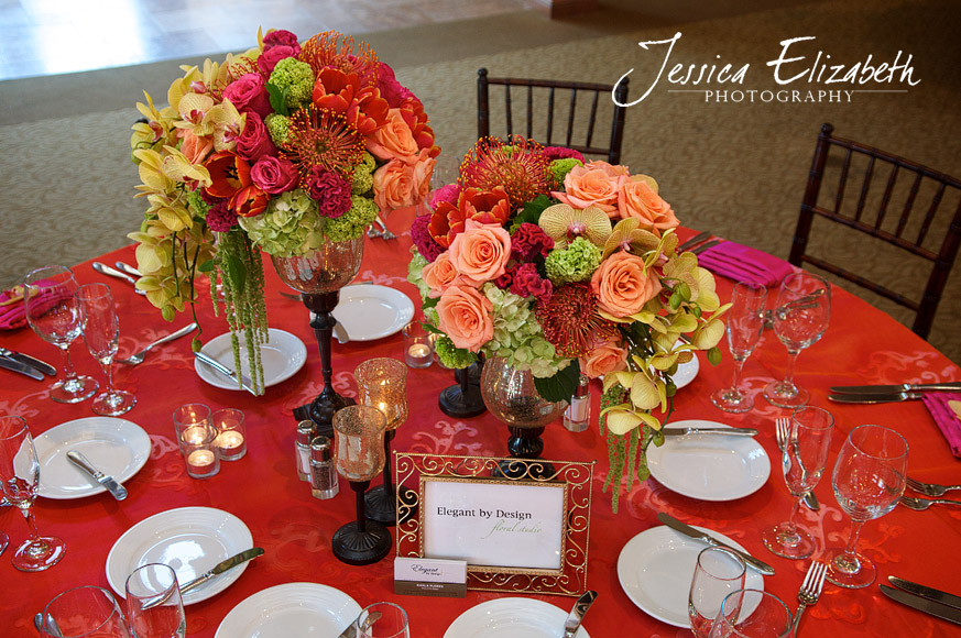 Arroyo_Trabuco_Ballroom_Jessica_Elizabeth_Photography_Tropical_Florals.jpg