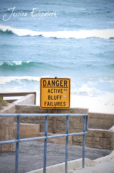 Solana_Beach_Active_Bluffs_Sign.jpg